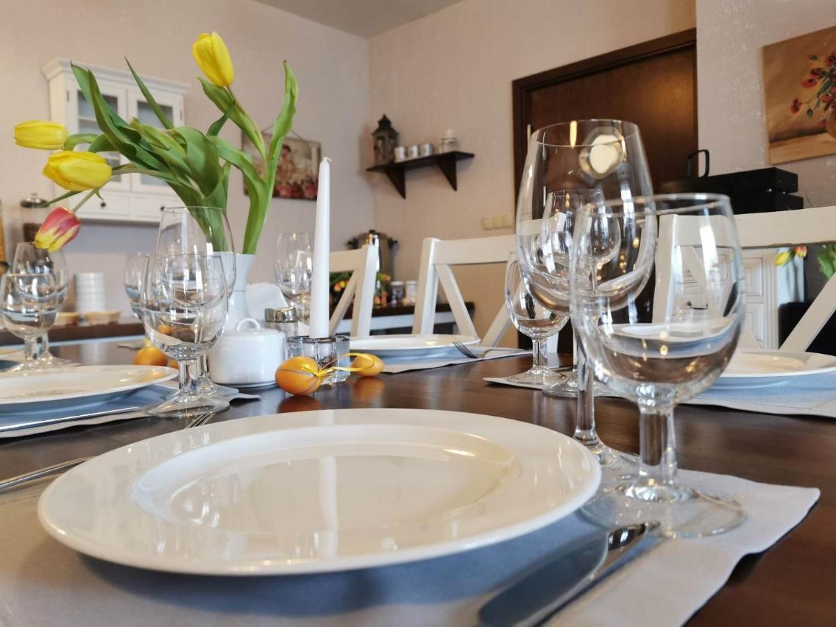 Osrodek Bialy Lew Bed & Breakfast Wojciechow  Ngoại thất bức ảnh